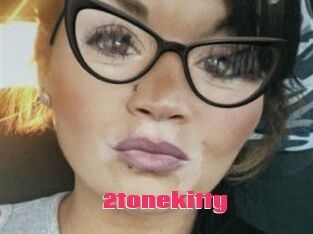 2tonekitty