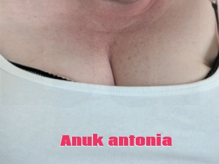 Anuk_antonia