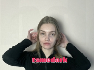 Esmedark
