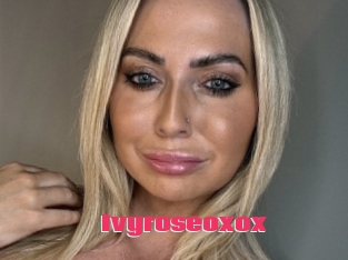 Ivyroseoxox