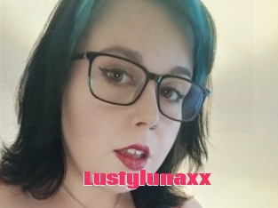 Lustylunaxx