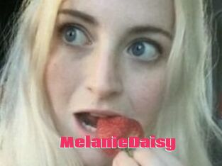 Melanie_Daisy