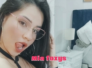 Mia_foxys