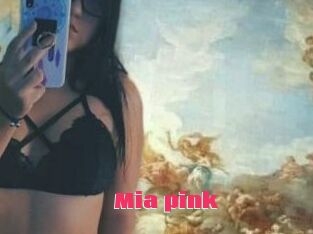 Mia_pink