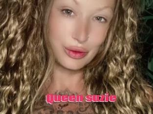 Queen_suzie