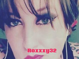 Roxxxy32
