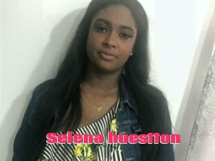 Selena_huestton