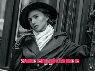Sweetygirlonee